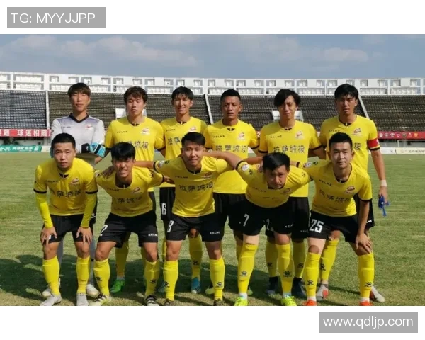 杭州足球队与南京足球队赛后状态分析与复盘探讨