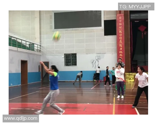 武汉排球队的团队协作之道：排球巨献背后的默契与拼搏精神